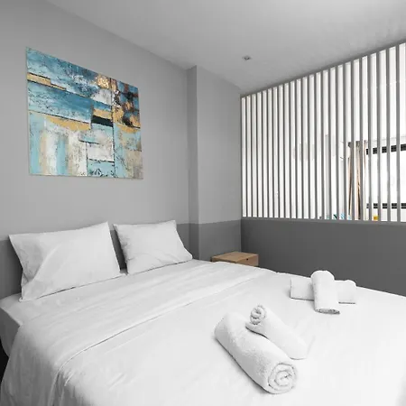 Apartment New Yorker, Nilie Hospitality Mgmt